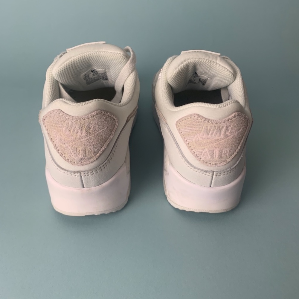 Nike Air Max 90 SE Women's Summit White Size 8 - Picture 6 of 10